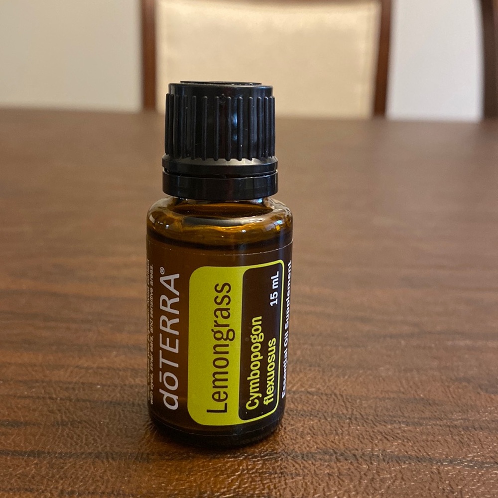 COPY - doTERRA Lemongrass Essential Oil